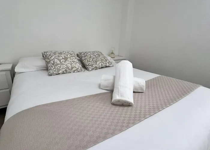 Apartamenticos Plaza Del Pilar Iii 公寓 萨拉戈萨